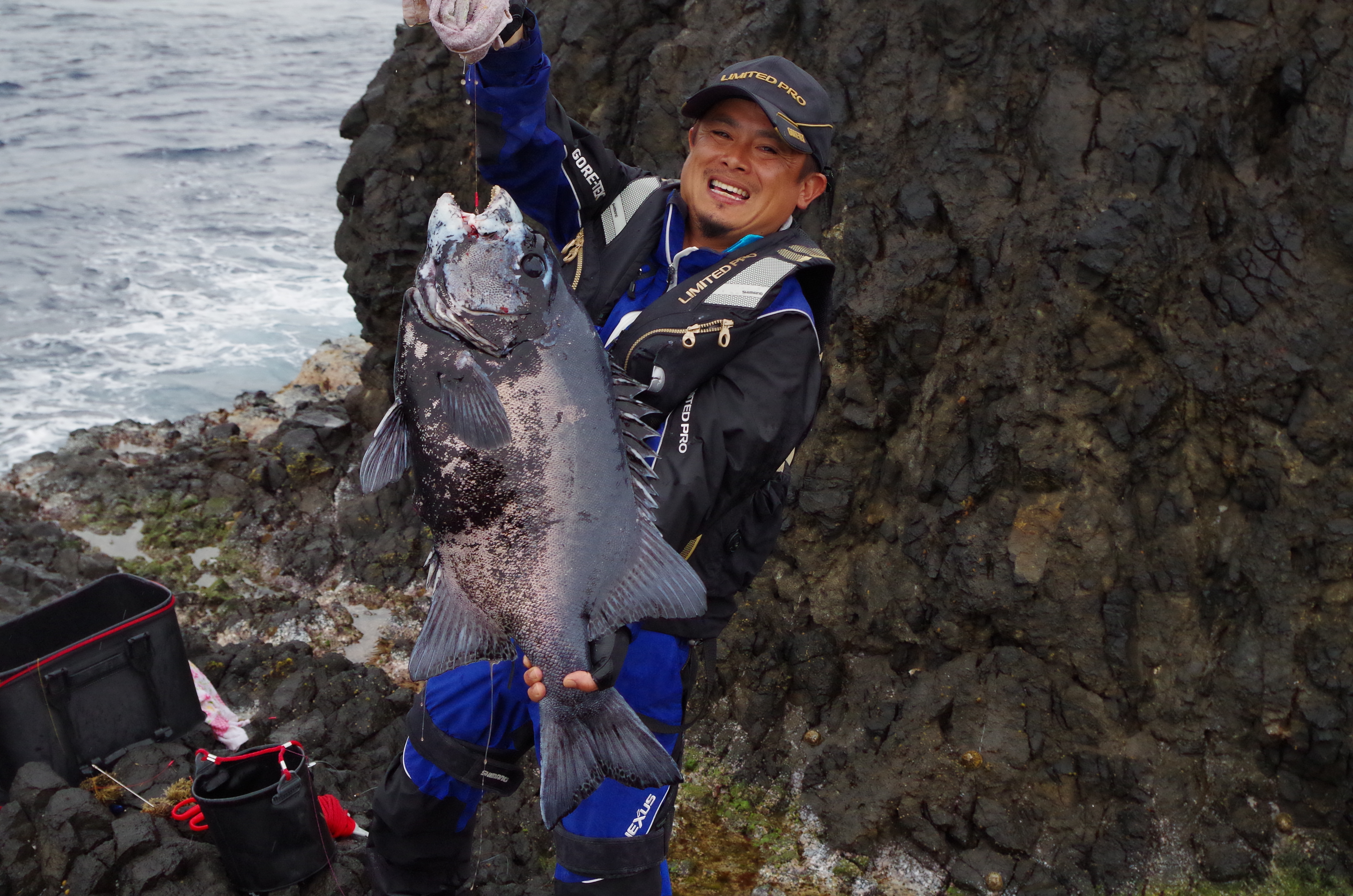 イシガキダイ（クチジロ）の釣果！: ラ・メーフからの手紙